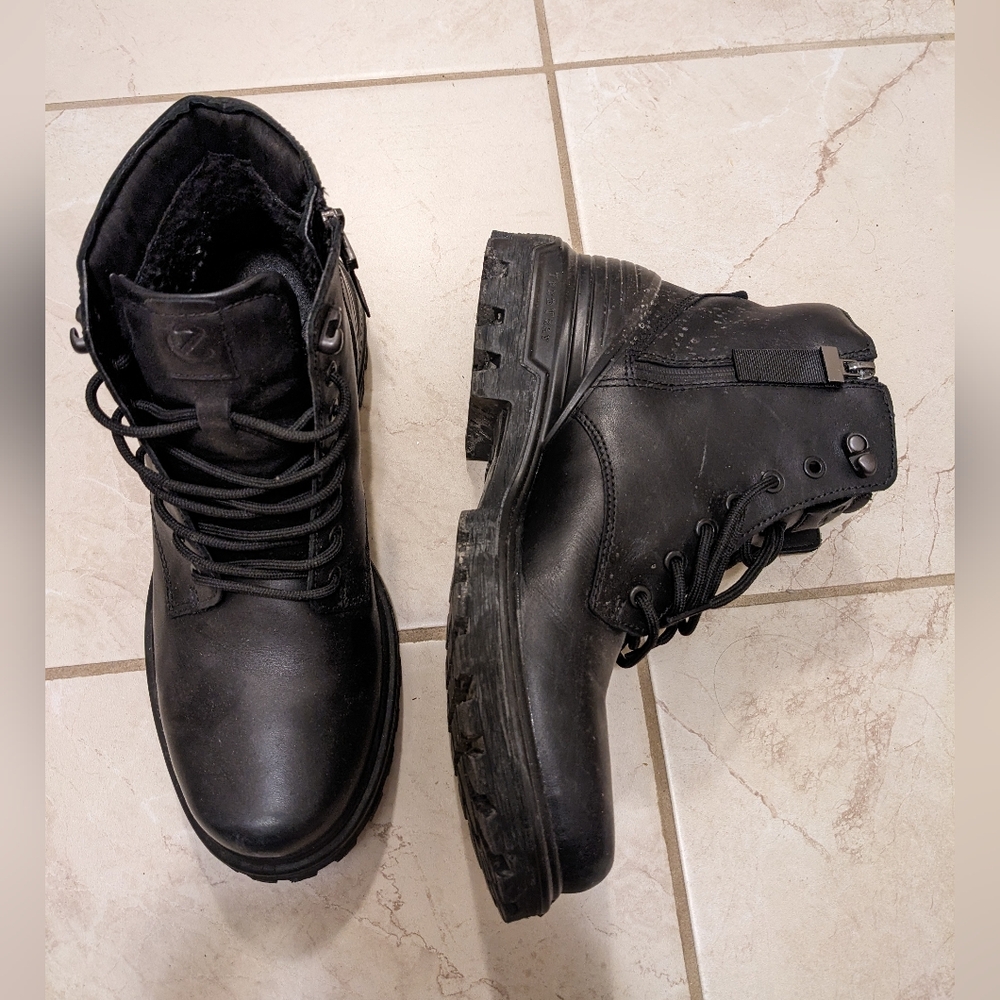 Men's 9-9.5 Ecco Tredtray Boot